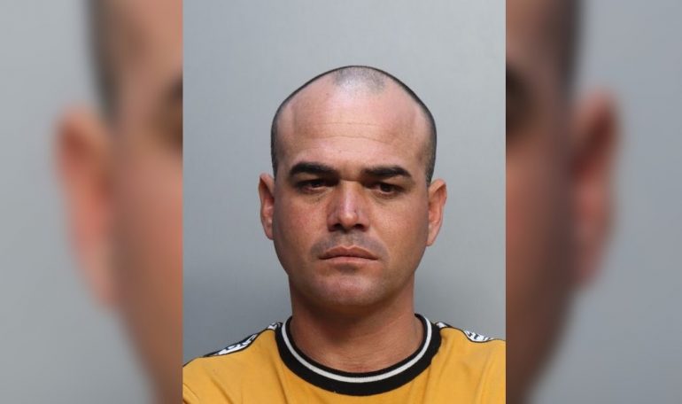 Cubano recién llegado a EEUU fue arrestado por tratar de robar en una