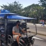 Imagen de un bicitaxi en las calles de Cuba. (Foto © Asere Noticias)