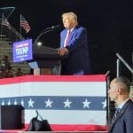 El magnate Donald Trump durante un discurso en Florida. (Foto © Asere Noticias)