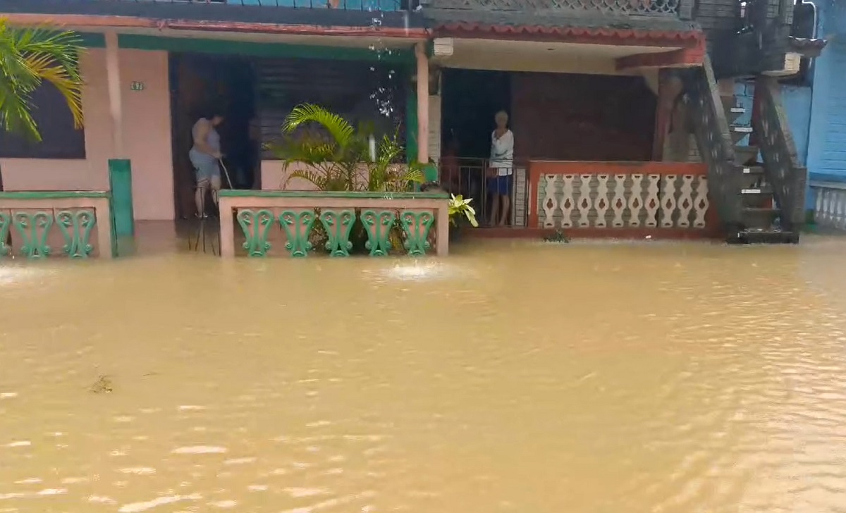 The city of Baracoa ends up flooded after heavy rains
 – 2024-05-01 05:55:38