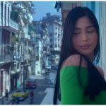 Daniela Reyes podría desear una vida mejor fuera de Cuba. (Captura de pantalla © Fonoma Cuba- YouTube)