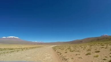 Imagen ilustrativa de la frontera entre Chile y Bolivia. (Captura de pantalla © Meganoticias-YouTube)