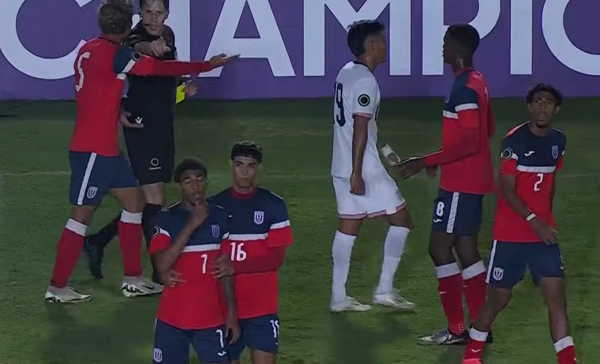 Equipo de Cuba en la CONCACAF Sub20 Championship. (Captura de pantalla © TUDN México-YouTube)