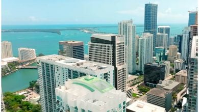 Vista aérea de Miami, ciudad cada vez más inasequible. Captura de pantalla Dron snap YouTube