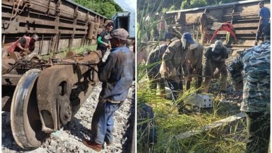 Imágenes del tren descarrilado en Matanzas. (Foto © Eduardo Rodríguez Dávila-Facebook)