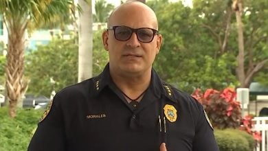 Jefe de la Policía de Miami, Manuel Morales. (Captura de pantalla © Telemundo 51 Miami-YouTube)