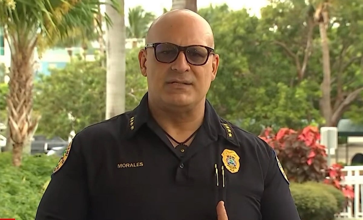 Jefe de la Policía de Miami, Manuel Morales. (Captura de pantalla © Telemundo 51 Miami-YouTube)