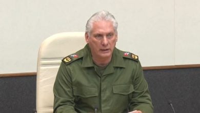 El “mandatario” cubano hablando sobre lo ocurrido en Guantánamo. (Captura de pantalla © Canal Caribe-YouTube)