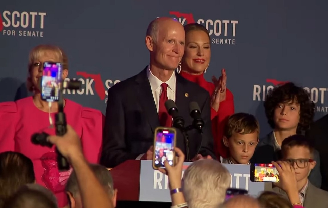 El senador Rick Scott durante su discurso de victoria. (Captura de pantalla © FOX 35 Orlando-YouTube)