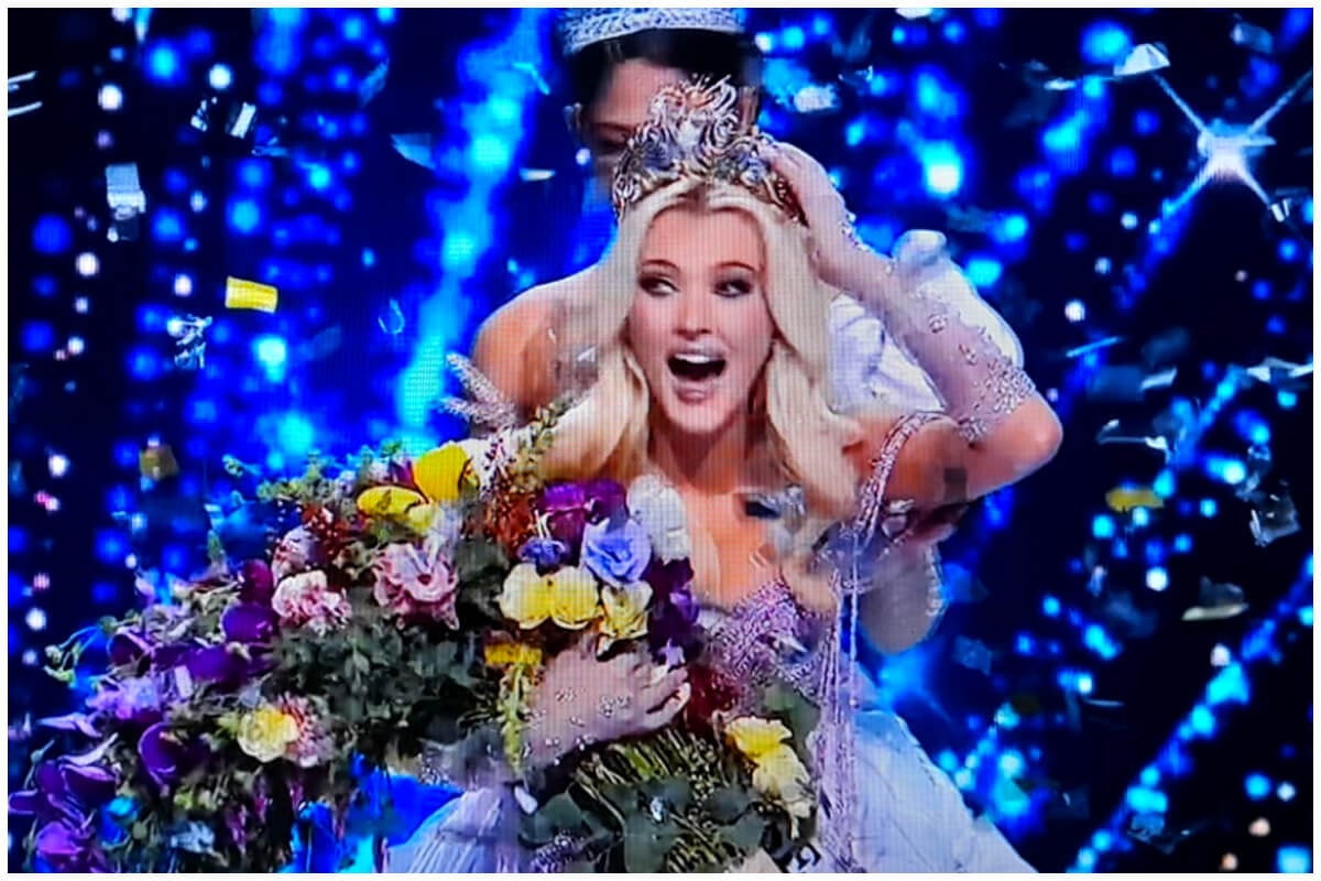 Dinamarca tuvo a su primera Miss Universo, Victoria Kjaer, de 21 años. (Captura de pantalla © Azteca Uno)