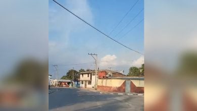 Calles de El Cristo en Santiago de Cuba. (Captura de pantalla © I Love Cubita-YouTube)