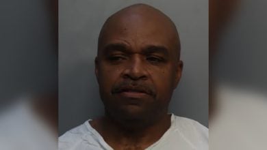 Mark Owens, uno de los dos detenidos en la ciudad de Hialeah. (Foto © Miami-Dade County Corrections and Rehabilitation)