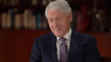 Entrevista con el expresidente Bill Clinton. (Captura de pantalla © CBS Sunday Morning-YouTube)