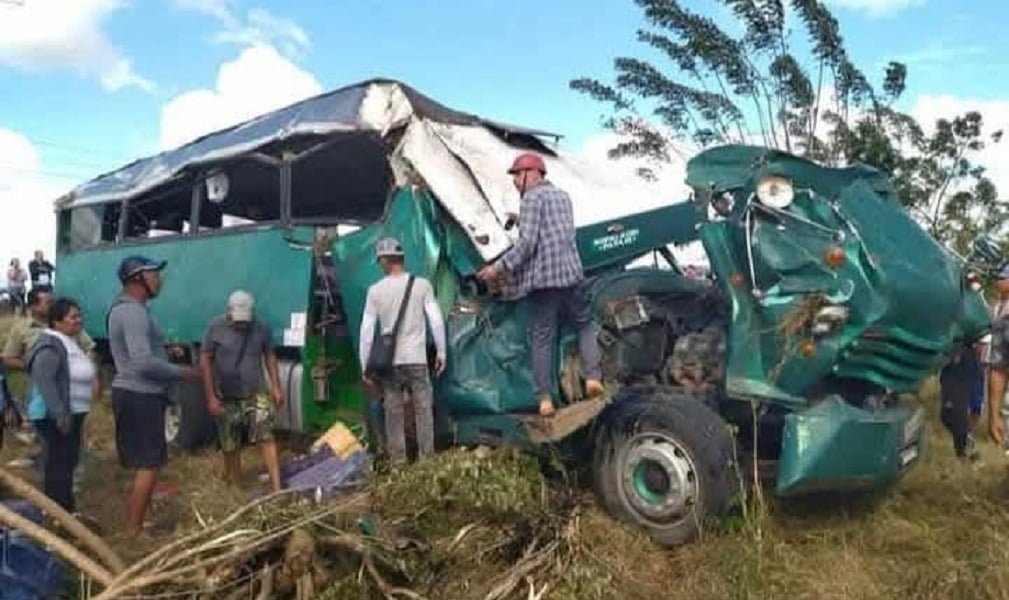 Accidente de tránsito deja varios heridos y fallecidos en Camagüey. (Foto © La Tijera-Facebook)