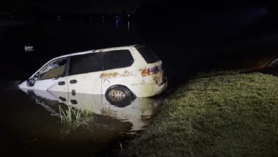 El vehículo fue encontrado luego de revisar 33 cuerpos de agua cerca del lugar donde vivía la mujer desaparecida. (Captura de pantalla © Sunshine State Sonar-YouTube)