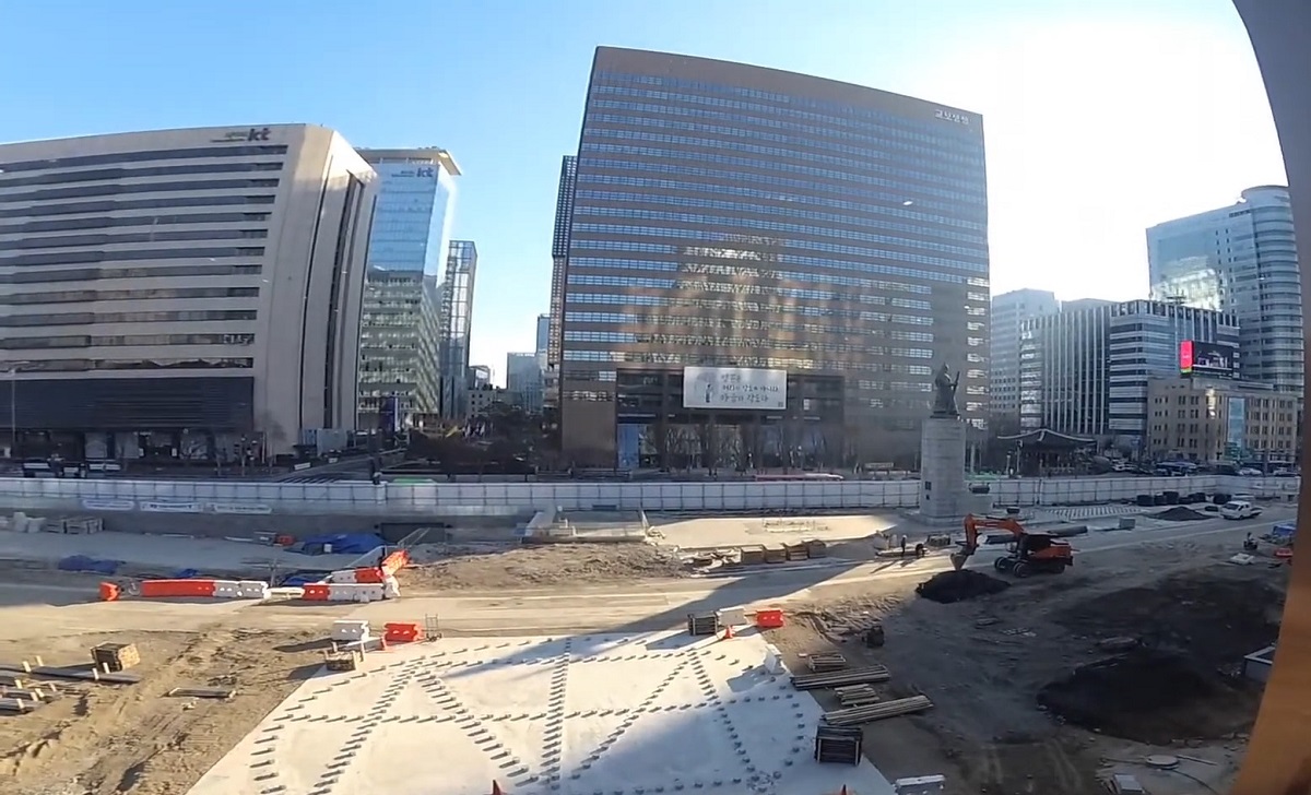 Calles de Seúl, capital de Corea del Sur. (Captura de pantalla © Travelguy38-YouTube)