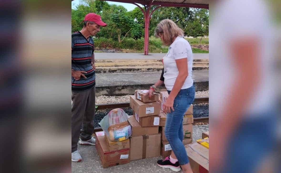 Imagen de los donativos recolectados para las familias afectadas. (Foto © Johanna Jolá Alvarez-Facebook)