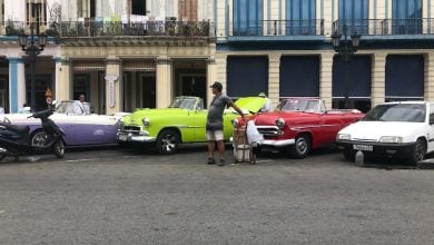 Imagen ilustrativa de automóviles en las calles de Cuba. (Foto © Asere Noticias)