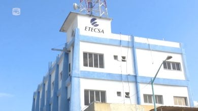 Oficinas de ETECSA en Las Tunas. (Captura de pantalla © Cubavisión Telecomunicaciones-YouTube)